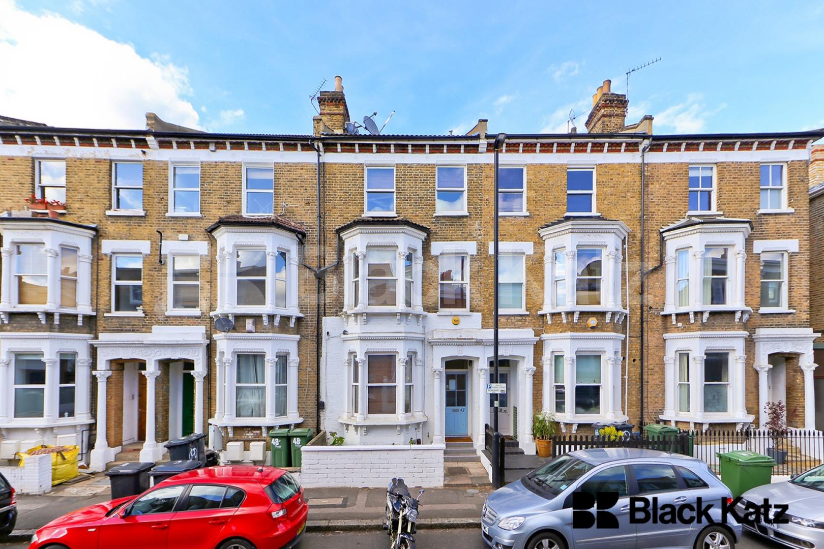 Victorian Conversion arranged over three floors with two bathrooms Stockwell Green, Stockwell